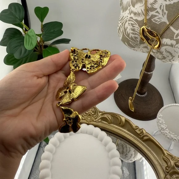 Multicolor Butterfly Brooch & Pendant ✨ - Picture 10 of 10